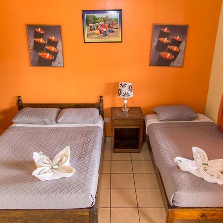 Berakah B&B- Central Park Copán Esterno foto